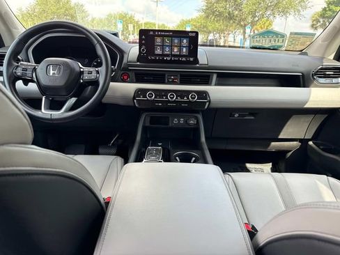 Certified 2023 Honda Pilot EX-L image 15