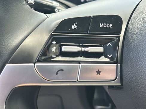 Certified 2023 Hyundai Tucson SEL w/ Convenience Package FWD image 25