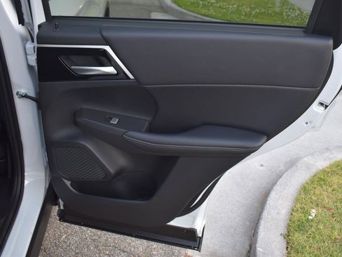 New 2026 Nissan Rogue SL image 53