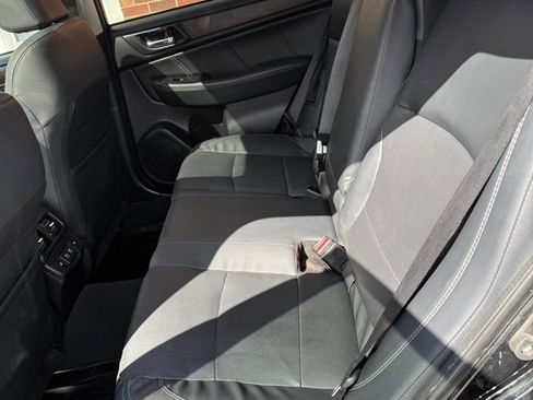 Used 2019 Subaru Outback 2.5i Limited w/ Popular Package #2 AWD/4WD image 7