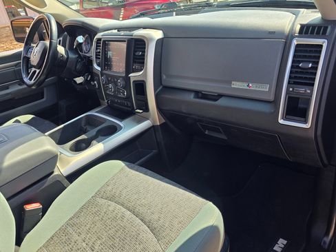 Used 2018 RAM 2500 Lone Star image 21