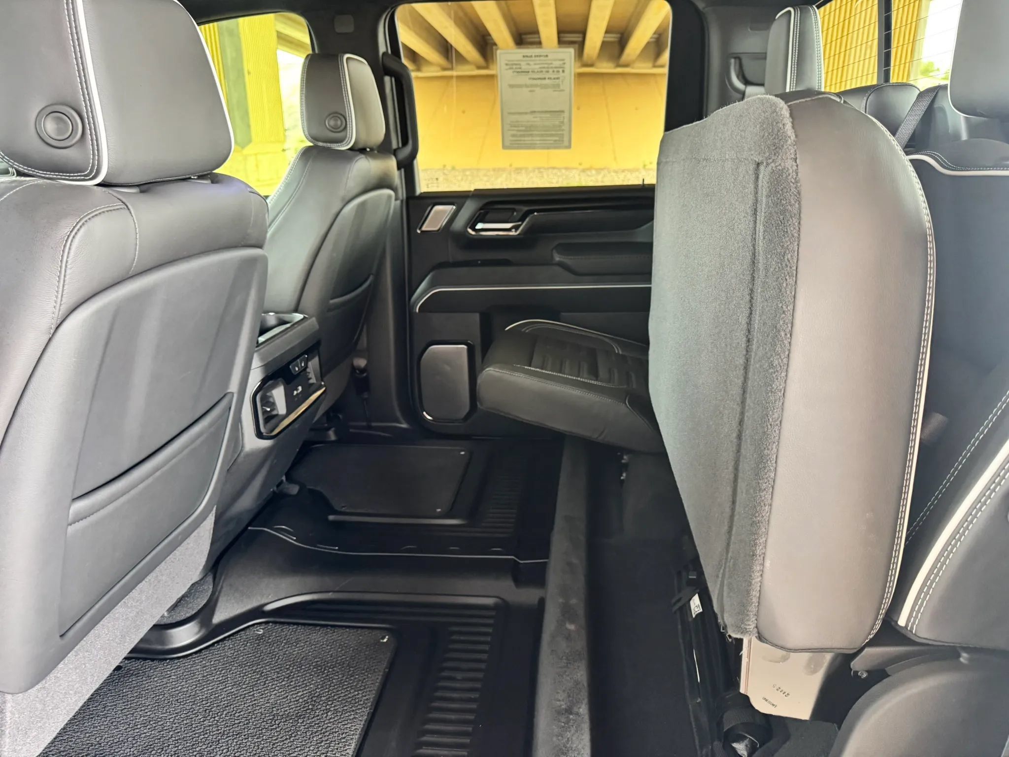 Used 2026 GMC Sierra 2500 AT4X AWD/4WD image 23
