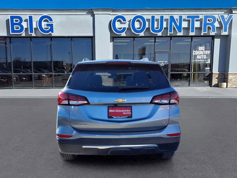 Used 2023 Chevrolet Equinox LT image 4