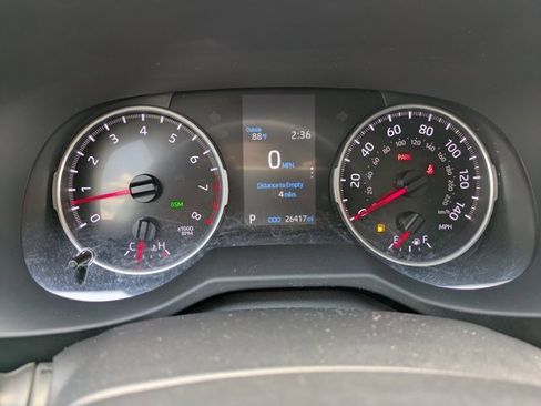 Used 2022 Toyota RAV4 XLE image 32