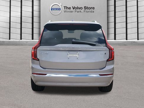 Used 2026 Volvo XC90 B6 Plus w/ Protection Package Premier AWD/4WD image 5