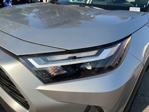 Used 2025 Toyota RAV4 XLE w/ Convenience Package AWD/4WD image 10