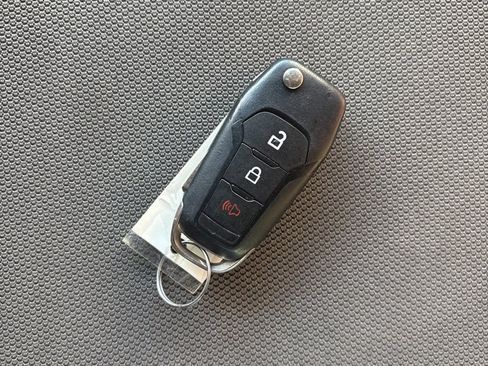 Used 2020 Ford F250 XLT image 22