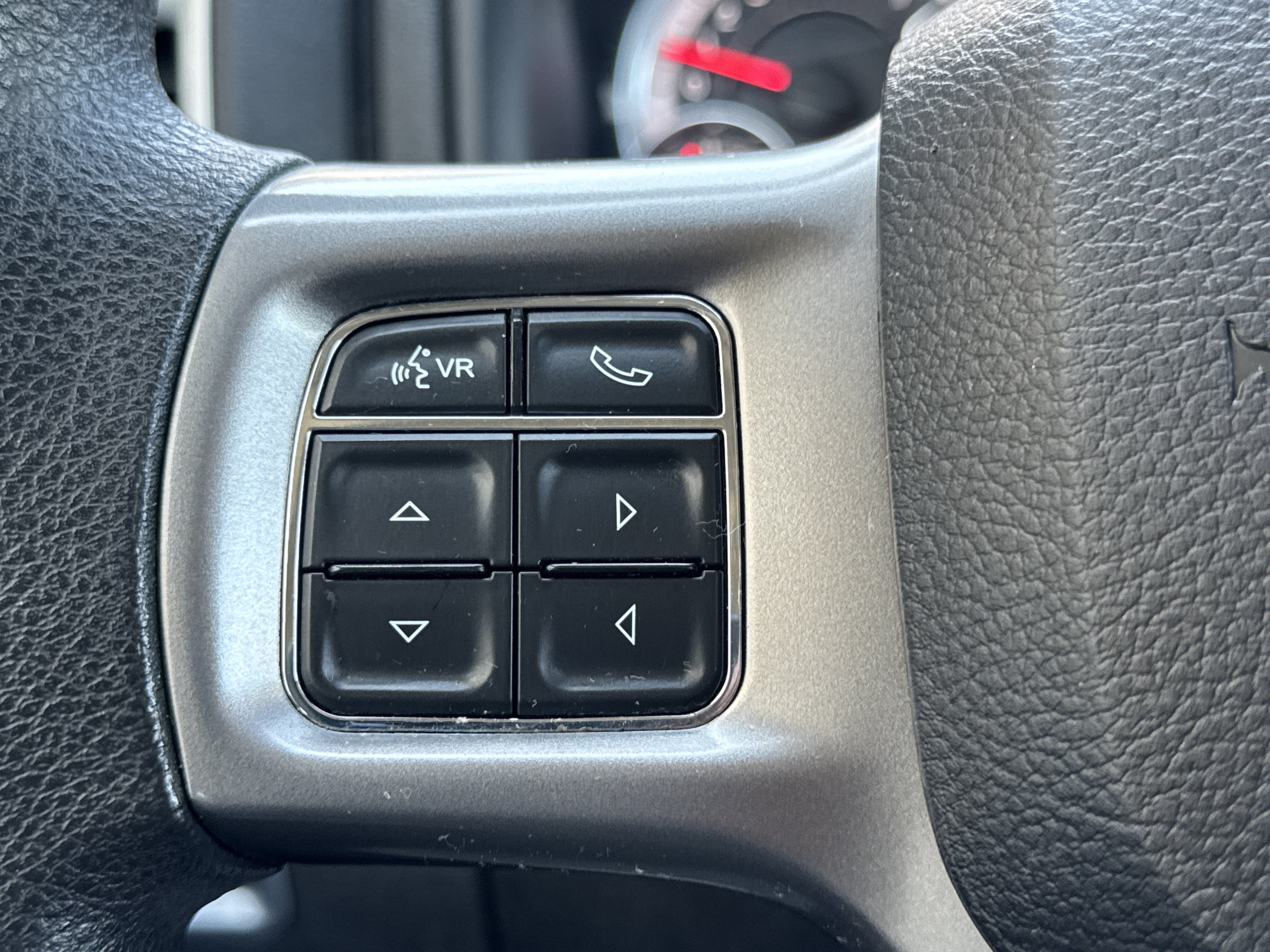 Used 2023 RAM 1500 Classic SLT w/ Trailer & Traction Group AWD/4WD image 16