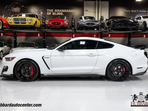 Used 2018 Ford Mustang Shelby GT350 w/ Electronics Package image 5