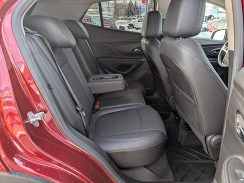 Used 2022 Buick Encore Preferred w/ Safety Package image 17