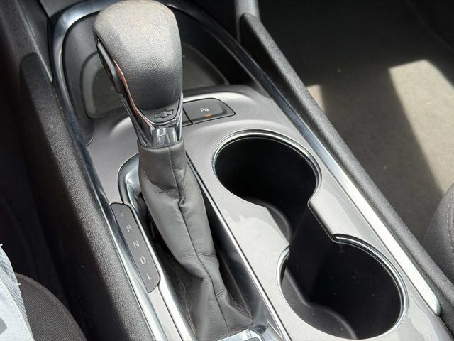 Used 2024 Chevrolet Malibu LT FWD image 25