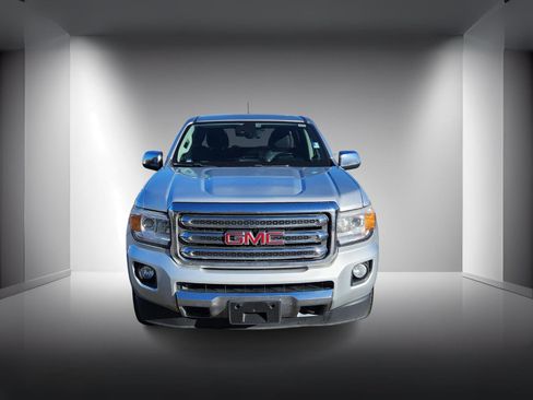 Used 2016 GMC Canyon SLT w/ Driver Alert Package image 6