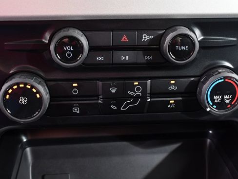 New 2026 Ford F350 XLT w/ FX4 Off-Road Package AWD/4WD image 29