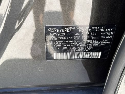 Used 2023 Genesis G80 2.5T image 61