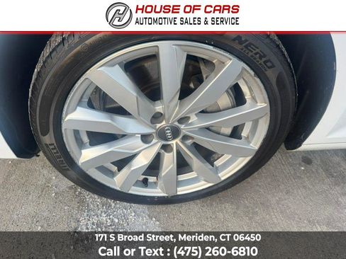 Used 2017 Audi A4 2.0T Premium image 28