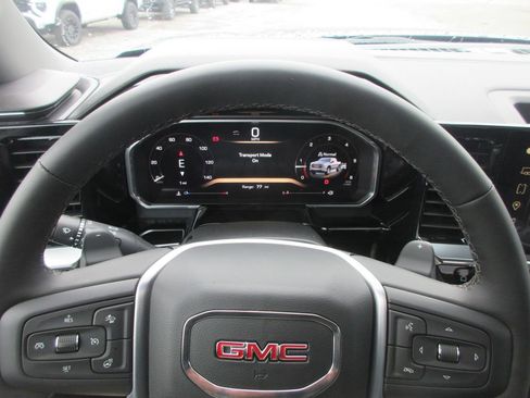 New 2026 GMC Sierra 1500 SLT w/ SLT Convenience Package image 19