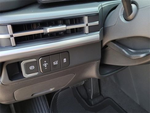 New 2026 Hyundai Santa Fe SE image 14