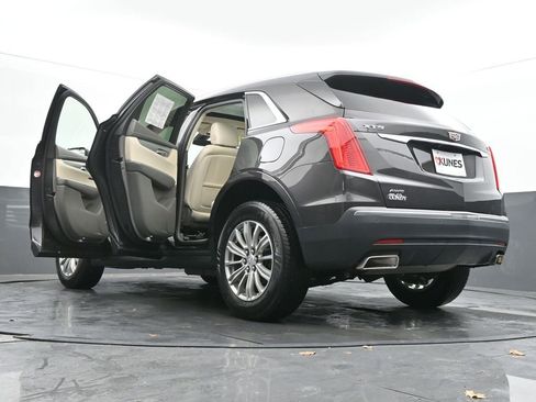 Used 2018 Cadillac XT5 Luxury w/ Driver Awareness Package image 67