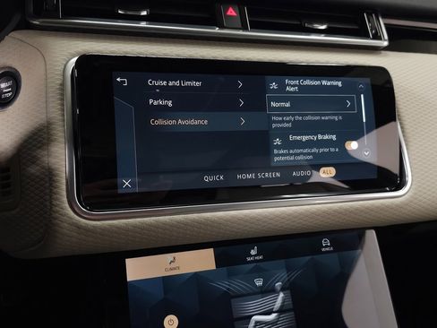 Used 2023 Land Rover Range Rover Velar R-Dynamic S image 24