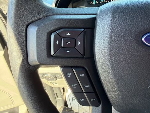 Used 2018 Ford F150 XLT AWD/4WD image 27
