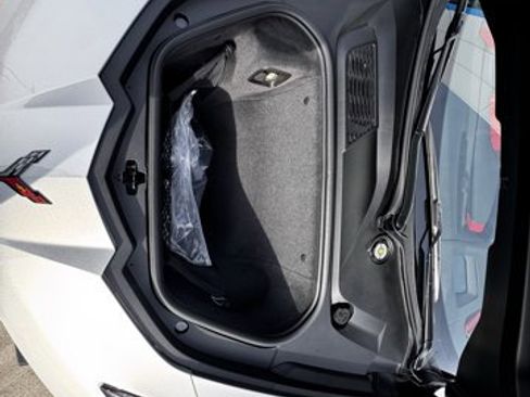 Used 2023 Chevrolet Corvette Stingray Preferred Conv w/ Z51 Performance Package image 7