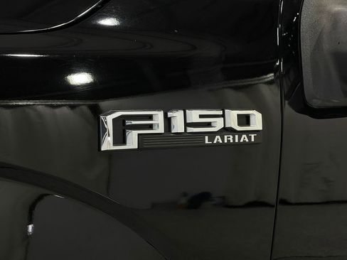 Used 2019 Ford F150 Lariat image 39