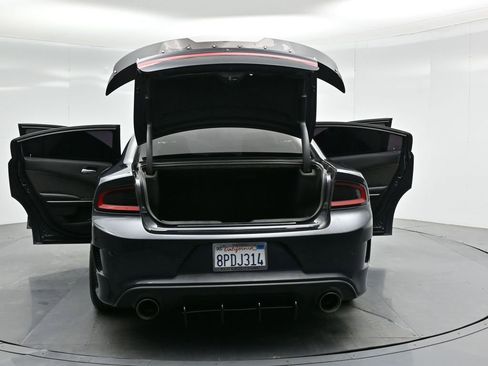 Used 2019 Dodge Charger R/T image 32