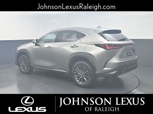 Used 2022 Lexus NX 250 FWD image 7