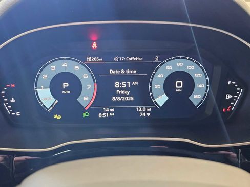 New 2025 Audi Q3 2.0T Premium image 24