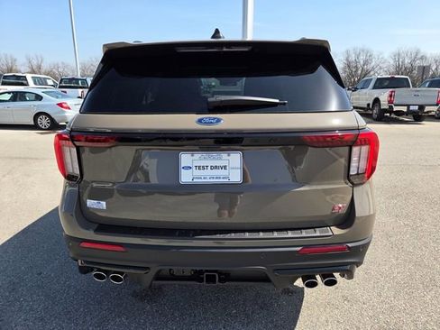 New 2026 Ford Explorer ST w/ Sun And Sound Package image 39