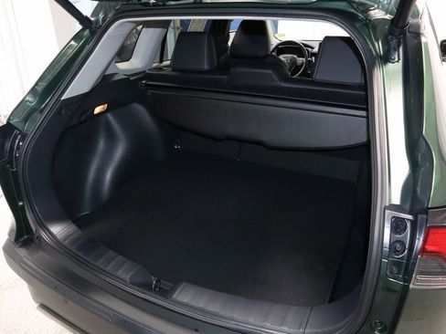 Used 2022 Toyota Corolla Cross XLE w/ Convenience Package AWD/4WD image 15