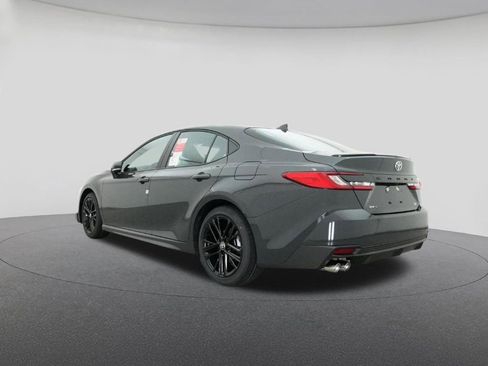 New 2026 Toyota Camry SE image 21