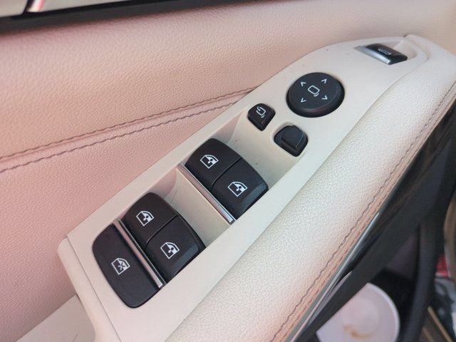 Used 2020 BMW X5 sDrive40i w/ Convenience Package RWD image 12
