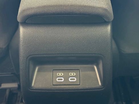 Used 2024 Toyota Corolla LE FWD image 20
