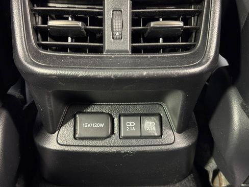 Used 2019 Lexus ES 300h image 34