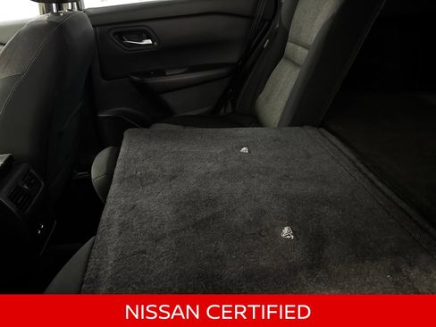 Certified 2024 Nissan Rogue SV AWD/4WD image 32