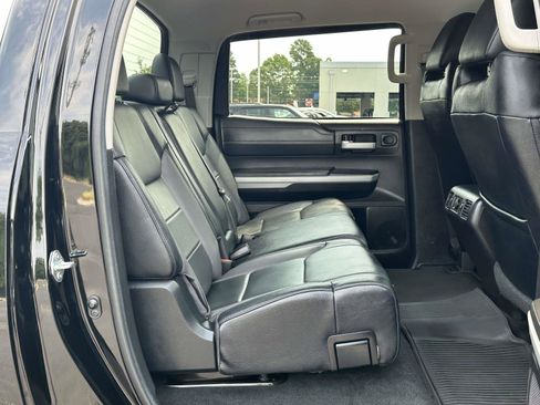Used 2021 Toyota Tundra Limited w/ Limited Premium Package AWD/4WD image 7