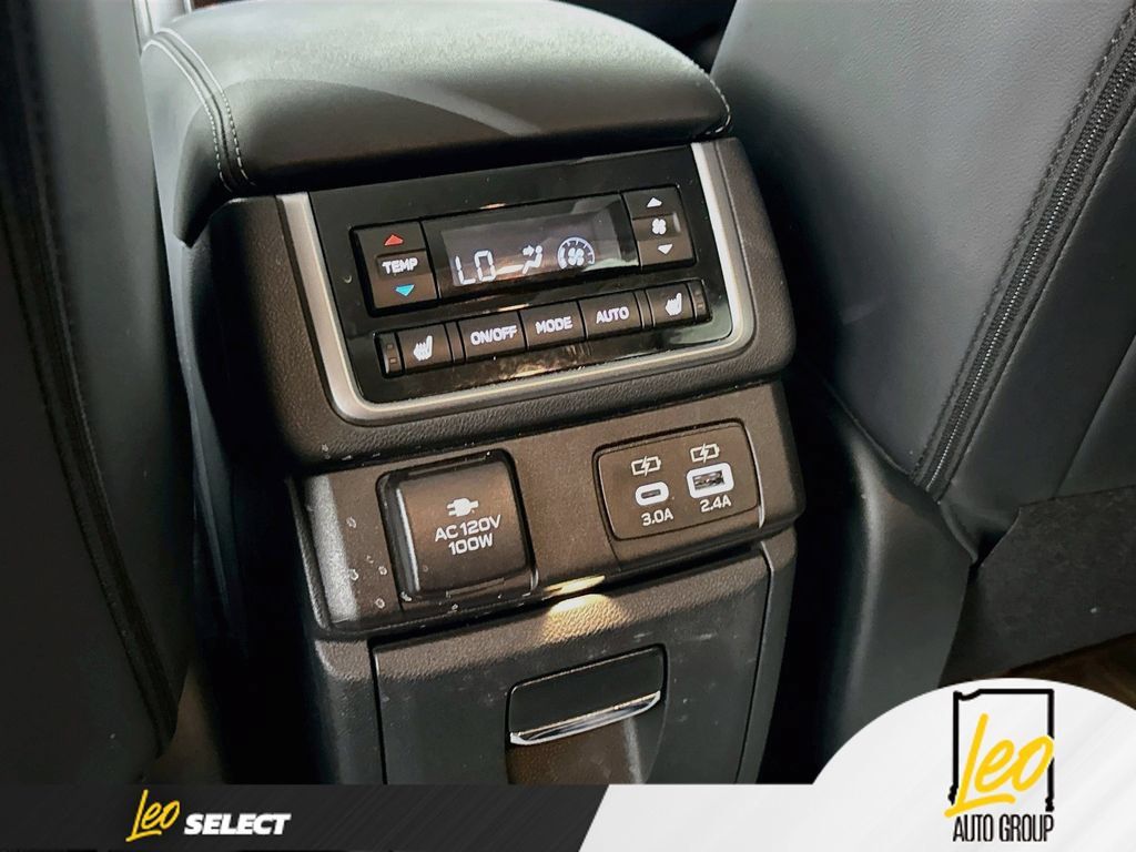 Used 2023 Subaru Ascent Touring AWD/4WD image 30