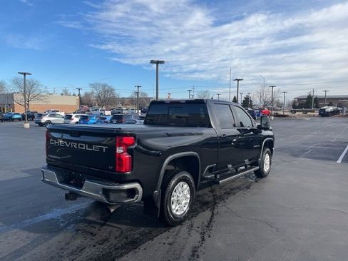 Used 2020 Chevrolet Silverado 2500 LT w/ All Star Edition image 5