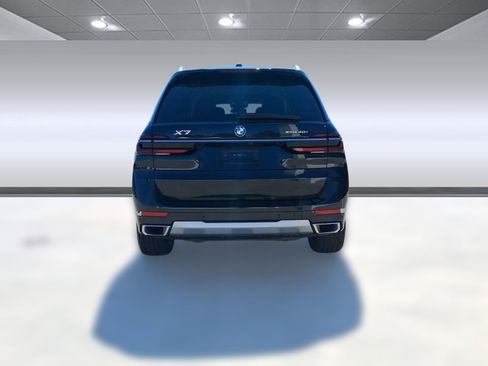 Certified 2024 BMW X7 xDrive40i w/ Premium Package image 10