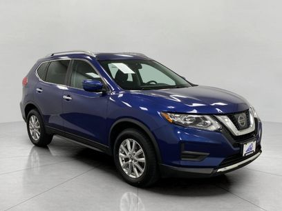 Used 2017 Nissan Rogue SV