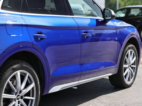 Used 2023 Audi SQ5 Prestige w/ Prestige Package AWD/4WD image 8