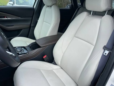 Certified 2025 MAZDA CX-30 2.5 Turbo w/ Premium Package AWD/4WD image 9