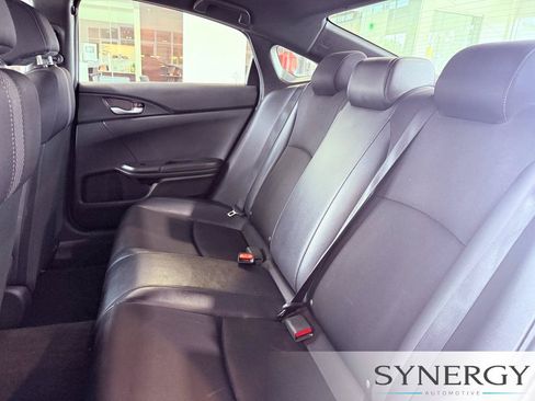 Used 2020 Honda Civic Sport image 23