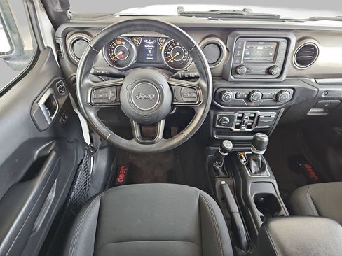 Used 2019 Jeep Wrangler Unlimited Sport S AWD/4WD image 19
