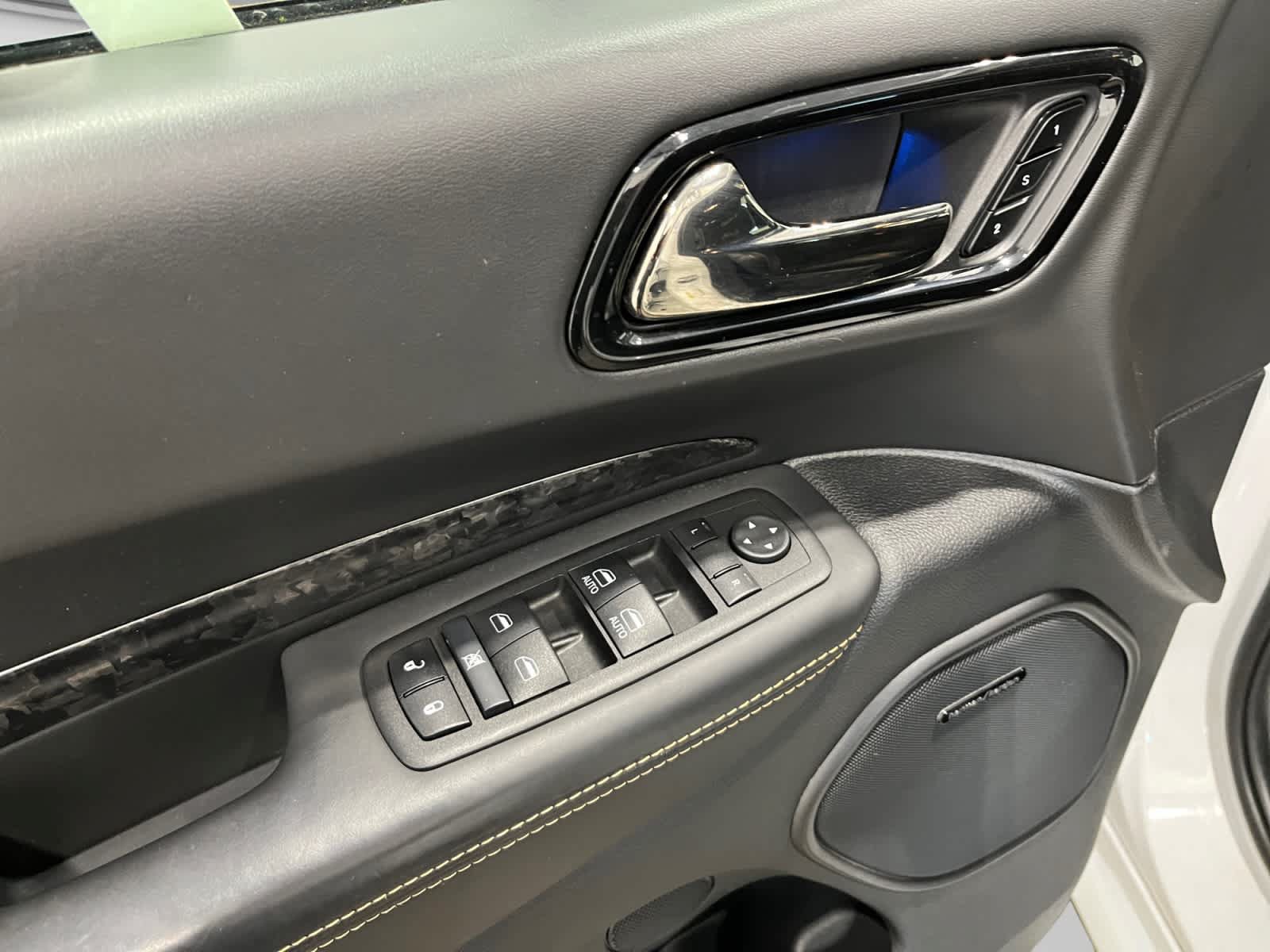 Used 2025 Dodge Durango R/T AWD/4WD image 10