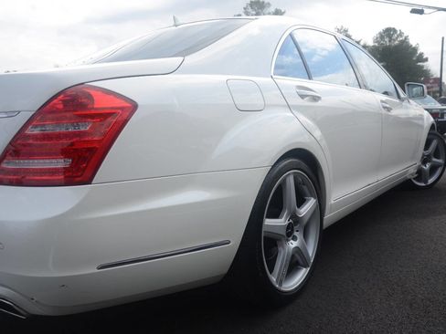 Used 2011 Mercedes-Benz S 550 image 40