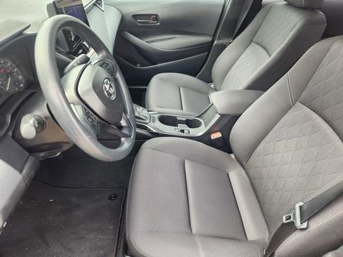 Certified 2025 Toyota Corolla LE image 13