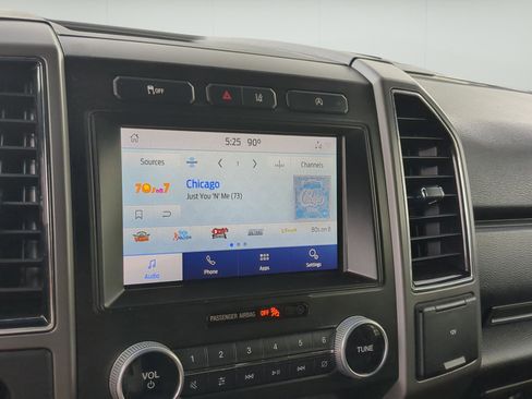 Used 2021 Ford Expedition Max XLT RWD image 16