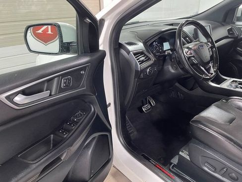 Used 2022 Ford Edge ST w/ Equipment Group 401A AWD/4WD image 10